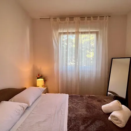 Place 아파트 스플리트